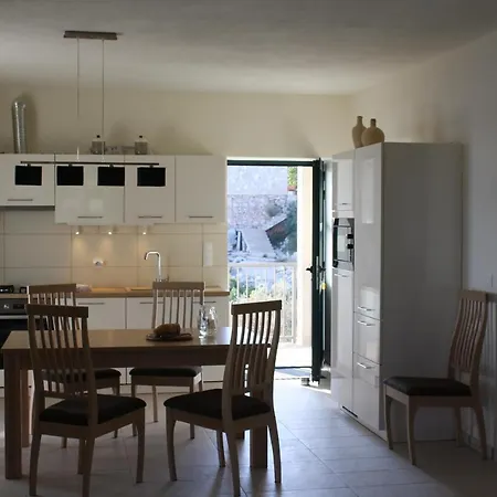 Zavala-lighthouse * زافالا