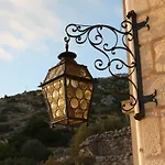 Zavala-lighthouse
