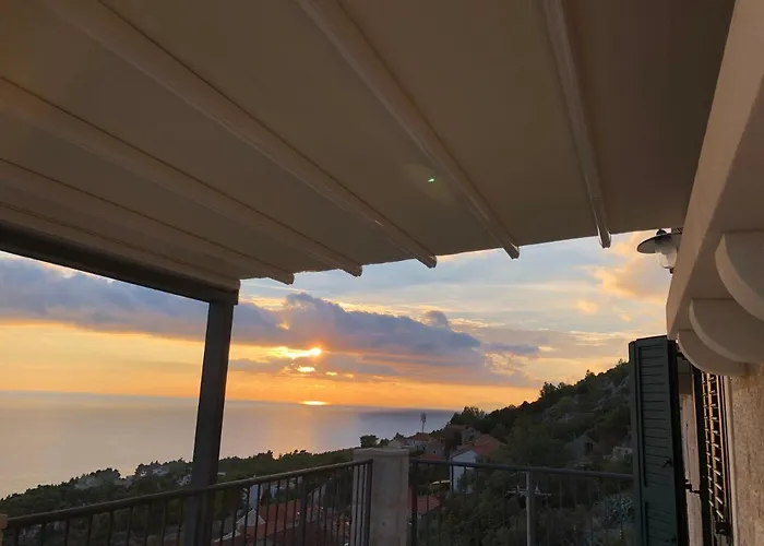 Apartman Zavala-lighthouse