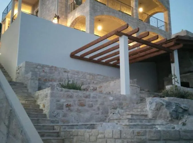 Apartman Zavala-lighthouse