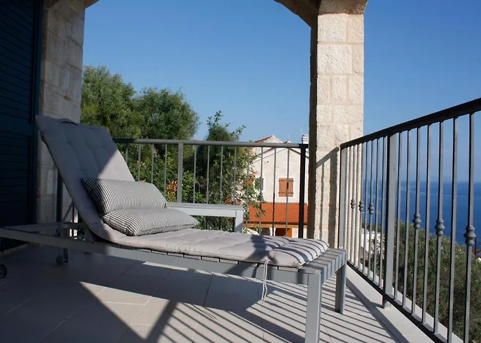 Apartman Zavala-lighthouse